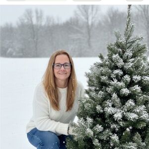 Meet your Posher, Jacqueline